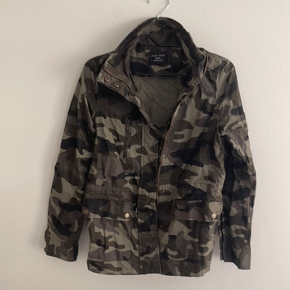 Camouflage jacket by Love Tree - Picture 1 of 13